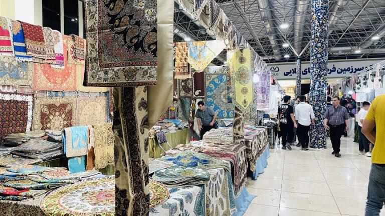 نمایشگاه صنایع دستی و هنرهای تجسمی در منطقه آزاد ماکو گشایش یافت