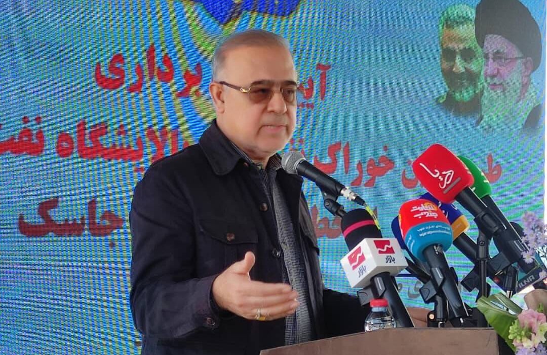 استاندار هرمزگان: اتصال خط لوله گوره-جاسک به پالایشگاه بندرعباس، گامی مهم در تأمین پایدار خوراک و امنیت انرژی کشور