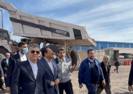 بازدید وزیر صنعت از بزرگترین کارخانه کنسانتره‌سازی سنگ آهن شرق کشور