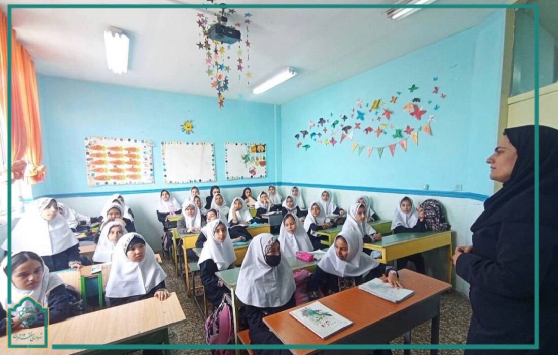 آموزش الفبای تفکیک پسماند از مبداء به زبانی ساده به دانش آموزان