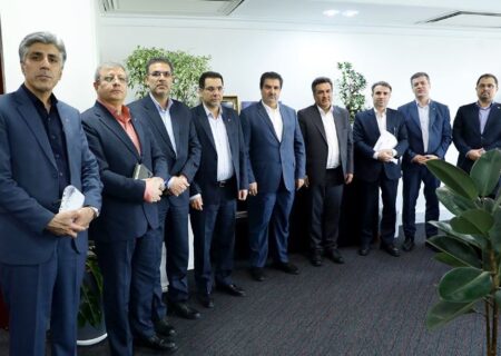 دیدار مدیرعامل بانک رفاه کارگران با مدیرعامل شرکت پتروشیمی نوری