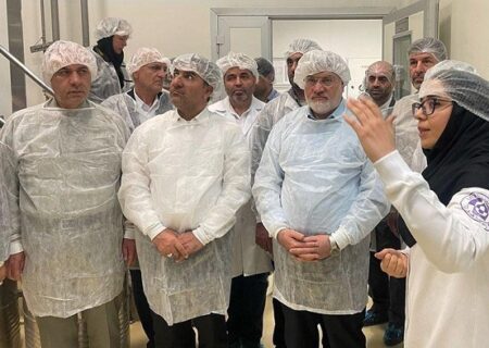 استاندار تهران پیگیر رفع مشکلات نقدینگی پارس دارو شد