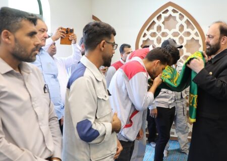 حضور کاروان خادمین حرم مطهر حضرت امام رضا (ع) در شرکت صبا فولاد خلیج فارس