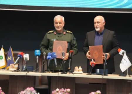 امضای قرارداد ۱۴۸ میلیون دلاری پالایش گاز هویزه خلیج‌فارس و قرارگاه خاتم‌الانبیا برای جمع‌آوری گازهای مشعل دارخوین و غرب کارون