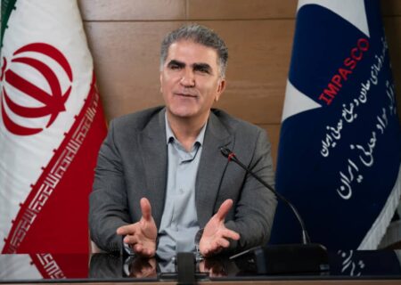معدن بدون رسانه یعنی توسعه بدون اعتماد/ روابط عمومی انتقال دهنده تفکر و اعتماد است