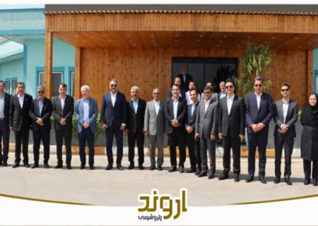 حرکت پتروشیمی اروند در مسیر توسعه مالی با همکاری بانک تجارت