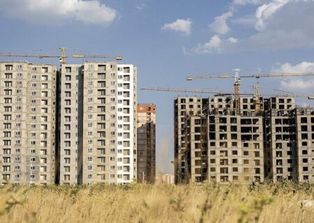 مسکن اقتصادی برای زوجین و خانواده‌های کم جمعیت با رعایت فرهنگ اسلامی نه تنها مشکلی ایجاد نمی‌کند بلکه باعث رفع مشکل هم خواهد شد