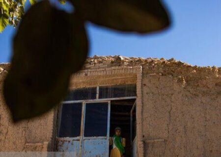 اعطای وام مسکن روستایی در راستای کمک به ساخت و بهسازی مسکن در مناطق روستایی/قرارداد نوسازی و ساخت بیش از ۱۸ هزار مسکن روستایی در سال گذشته توسط بانک مسکن