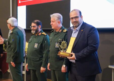 افتخارآفرینی فولاد خوزستان در نخستین جشنواره ملی اقتصاد مقاومتی