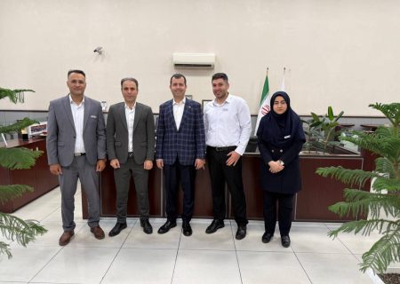 پایش میدانی زیرساخت‌های فناورانه و نحوه ارایه خدمات در شعب بانک اقتصادنوین