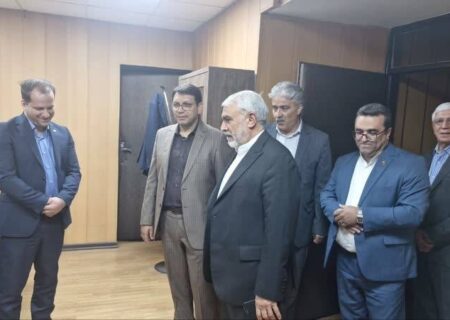 بازدید دكتر جوادی، مديرعامل موسسه اعتباري ملل، از واحدهای خدمت رسان صف و ستاد