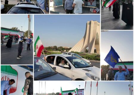 برپایی ایستگاه فرهنگی با مضمون پویش یک ملت، یک پرچم در میدان آزادی
