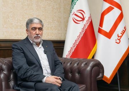 استفاده هدفمند از منابع قرض‌الحسنه بانک مسکن در حمایت از ازدواج، اشتغال و درمان
