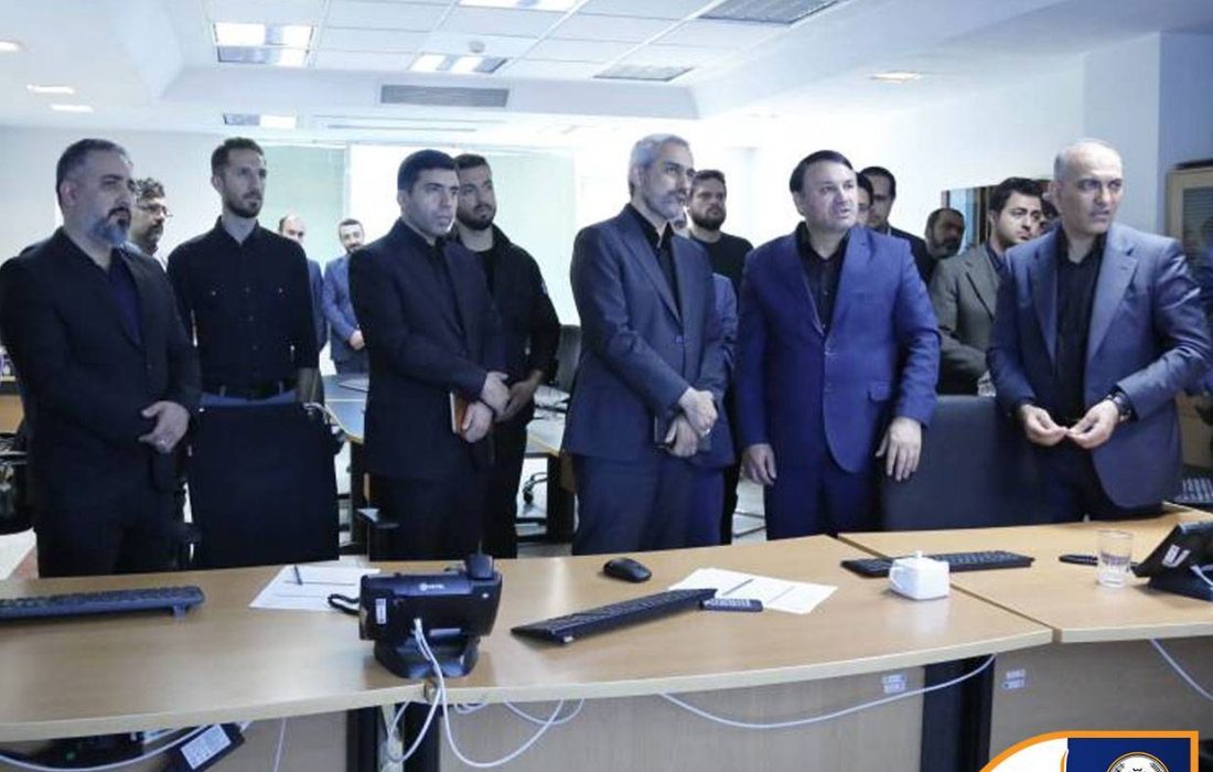 بازدید وزیر اقتصاد از مجموعه بانک سپه / قدردانی دکتر مدنی‌زاده از مدیران و کارکنان این بانک