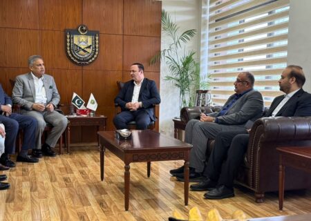 پیوند تجار ایران و پاکستان با محوریت مناطق آزاد