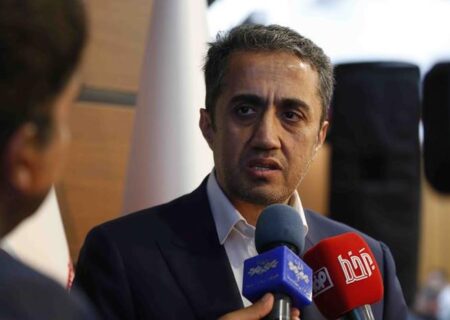 عبور ظرفیت برق صنایع معدنی کشور از ۴ هزار مگاوات با محوریت فولاد مبارکه/ صادرات ۱۴ میلیارد دلاری معدن و صنایع معدنی در ۱۴۰۳