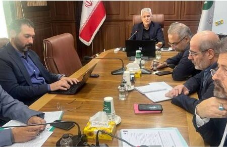 سومین جلسه شورای عالی مدیریت ذی نفعان پست بانک ایران در سال جاری به ریاست دکتر شیری مدیر عامل بانک و با حضور اعضاء برگزار شد