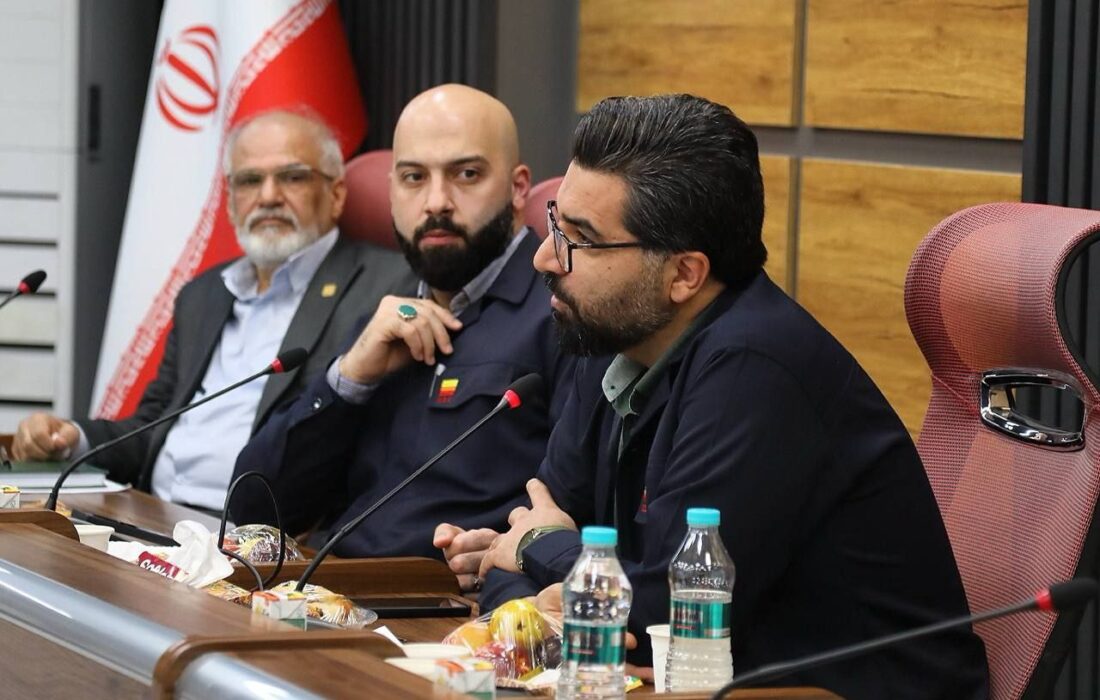 دیدار صمیمانه معاون منابع انسانی و امور اجتماعی با جمعی از بازنشستگان فولاد خوزستان