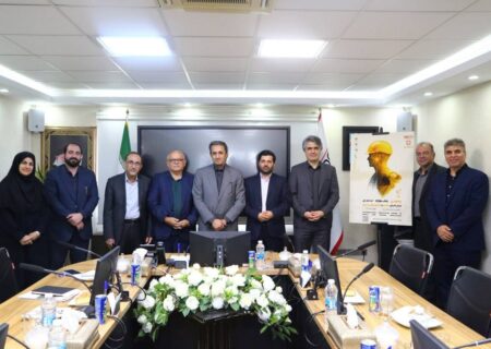 آقاجانلو: تاب آوری معدن و صنایع معدنی از محورهای “جشنواره ایما” شود / رونمایی از پوستر پنجمین رویداد ایده های ارزش آفرین معدن و صنایع معدنی