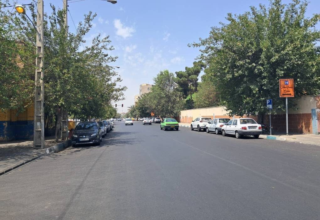 ‍ اتمام عملیات آسفالت مکانیزه خیابان بهمنیار در قالب طرح «من شهردارم»