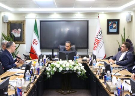آقاجانلو: ظرفیت ایجاد اکوسیستم نوآوری و توسعه پروژه های پژوهشی در ایراسکو/ جعفری: آمادگی ایراسکو برای پذیرش ماموریت های جدید از سمت ایمیدرو