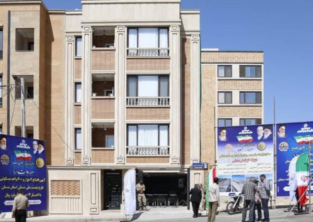 با حضور وزیر کشور، ۲۶۰۰ واحد مسکونی نهضت ملی تامین مالی شده توسط بانک مسکن در استان سمنان افتتاح شد