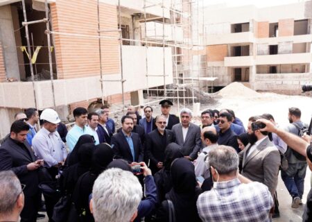 نشست خبری و بازدید میدانی از پروژه‌های نهضت ملی مسکن و شرکت سرمایه‌گذاری مسکن