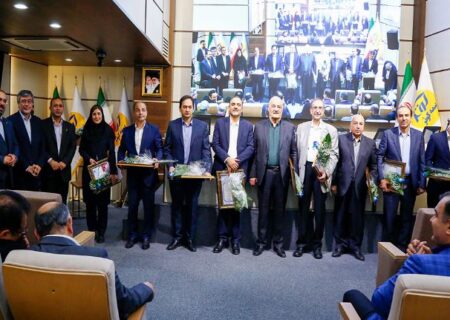 برگزاری آیین تکریم مدیران عامل پیشین شرکت‌های بیمه