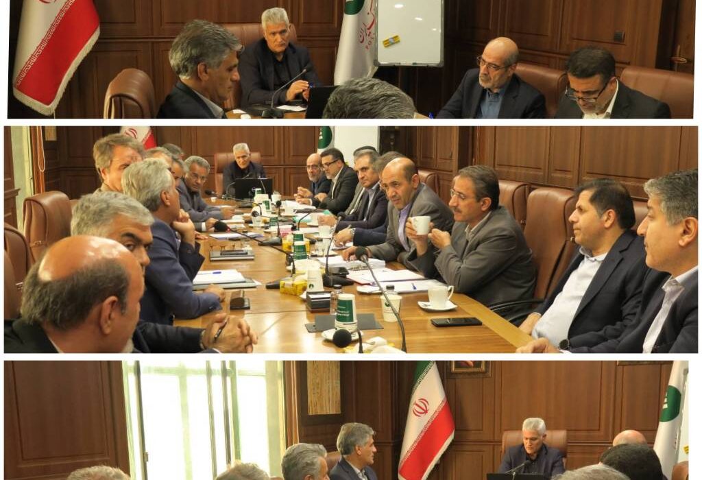 حضور دکتر شیری مدیر عامل پست بانک ایران در پنجمین جلسه ستاد مرکزی فروش ارز اربعین
