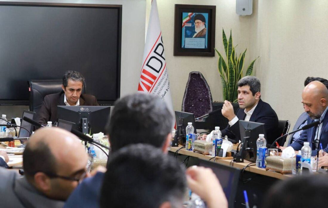 نقدینگی جامعه از مسیر گواهی سپرده کالایی راهی تولید می‌شود/بورس کالا می‌تواند به هاب بزرگ منطقه تبدیل شود