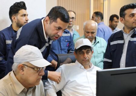 بازدید استاندار هرمزگان از شرکت صبا فولاد خلیج فارس