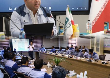 بازنگری نظام پیشنهادات در فولادسنگان 