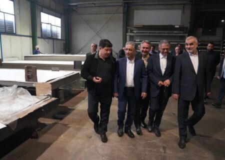 اردبیل در مسیر توسعه؛ حضور دکتر نیکزاد با همراهی دکتر شایان در واحدهای صنعتی این استان