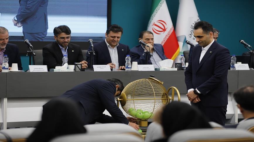 نیک آفرین پنجم برندگان خود را شناخت