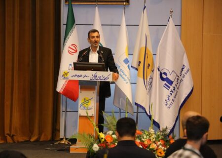 سمیعی نژاد: صدور مجوز فروش ارز حاصل از صادرات زنجیره فولاد در تالار دوم / معرفی ۴ راهبرد ایمیدرو در دوره جدید/ «نگاه آینده محور» عاملی حیاتی در صنعت فولاد