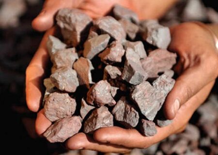 عرضه کلوخه سنگ آهن سنگان در بورس کالا برای نخستین بار توسط ایمیدرو