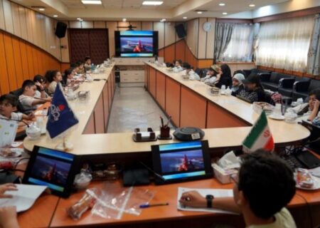 سمینار “رُبات‌های دوست‌داشتنی و دستیارهای شخصی” در ساختمان مدیریت اکتشاف برگزار شد