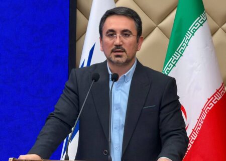 تاکيد پورآذري بر اقتصادي‌کردن فرودگاه‌ها / حرکت به‌سمت تجاري‌سازي، مسير آينده صنعت فرودگاهي است