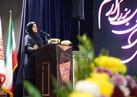 ارزیابی۴۳ شرکت در یازدهمین دوره جایزه بهره وری معادن و صنایع معدنی / ایمیدرو به دنبال ارتقای فرهنگ تعالی و بهبود در بخش معدن است