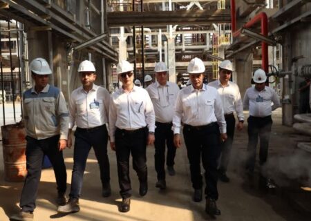 گام های نهایی پیش از افتتاح؛ مدیر عامل شرکت سرمایه گذاری تجاری شستان در بازید از مجتمع پتروشیمی بوشهر