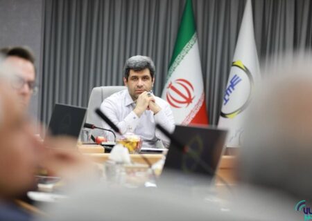 نشست هم اندیشی انجمن تولیدکنندگان سیم و کابل و بورس کالا برگزار شد/ قرارداد آتی گواهی کاتد مس به زودی راه‌اندازی می‌شود