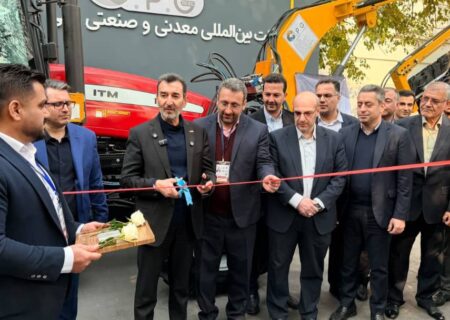 نخستین دستگاه بومی «سولارواش» با حضور رئیس هیأت عامل ایمیدرو رونمایی شد