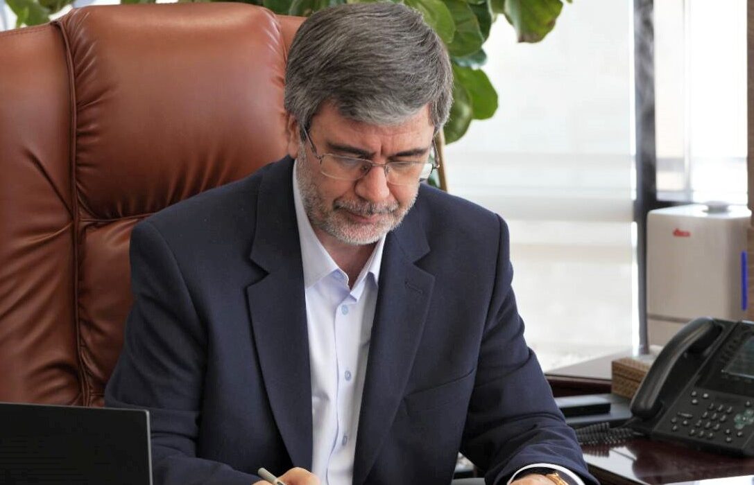 پیام رئیس هیئت مدیره و مدیرعامل بیمه ایران به مناسبت گرامیداشت هفته بسیج