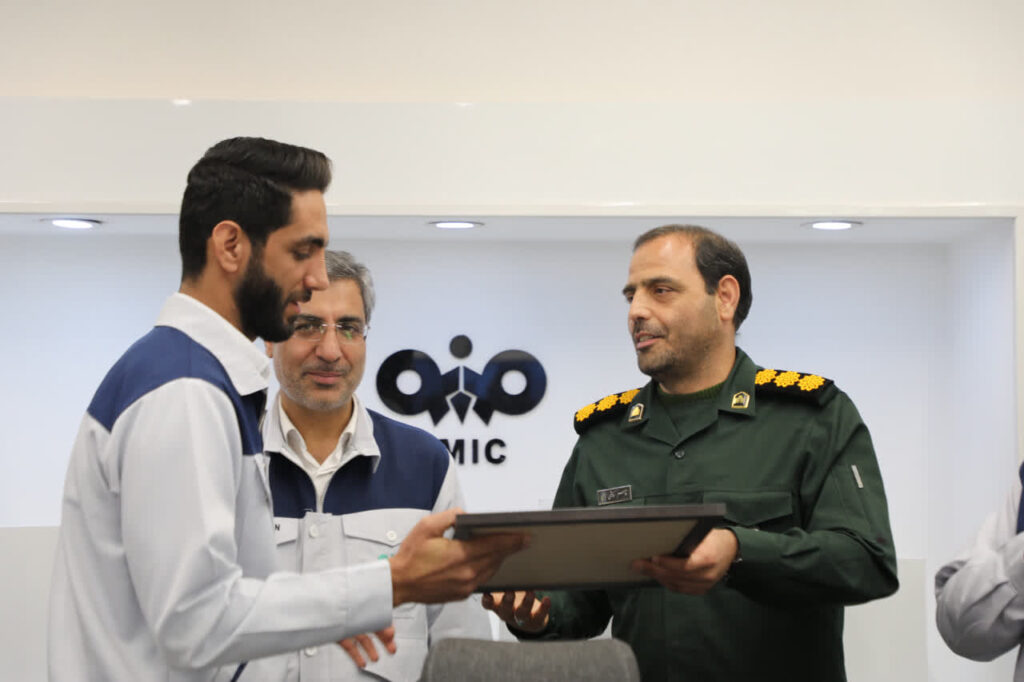 روایت حضور جهادگران فولاد سنگان در دل محرومیتها