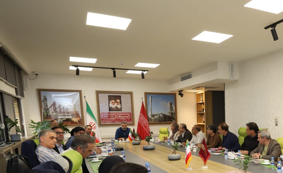 جلسه ماهانه پایش سبد پروژههای ایریتک با تمرکز بر ارتقای بهرهوری