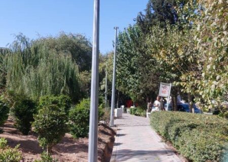 ۲۰۰ برج نوری LED در بوستان‌های منطقه ۲ نصب شد/۲۰۰ نقطه از بوستان‌های منطقه ۲ با برج‌های نوری LED روشن شد
