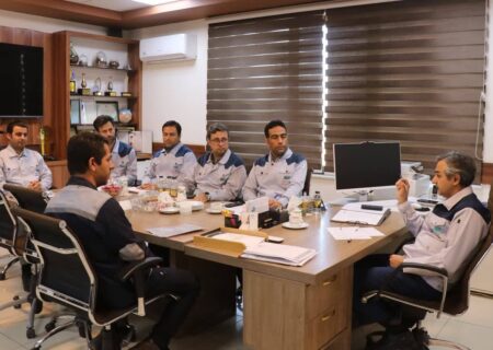 دیدار دوره ای معاونت توسعه سرمایه های انسانی و مسؤوليت اجتماعی فولاد سنگان با کارکنان