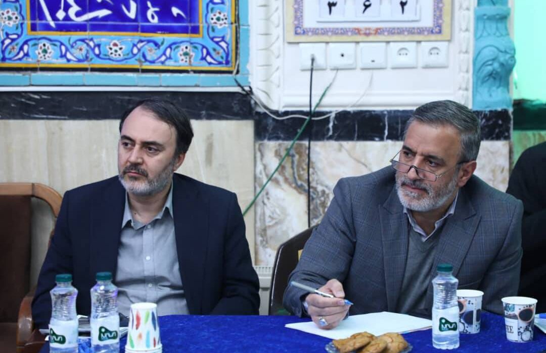 قرار خدمت در مسجد اباذر ؛ تببین پروژه های شهری منطقه ۱۲
