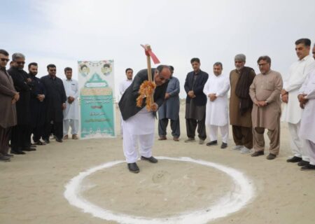 آیین کلنگ زنی احداث مدرسه ۴ کلاسه روستای وشنام مرید برگزار شد