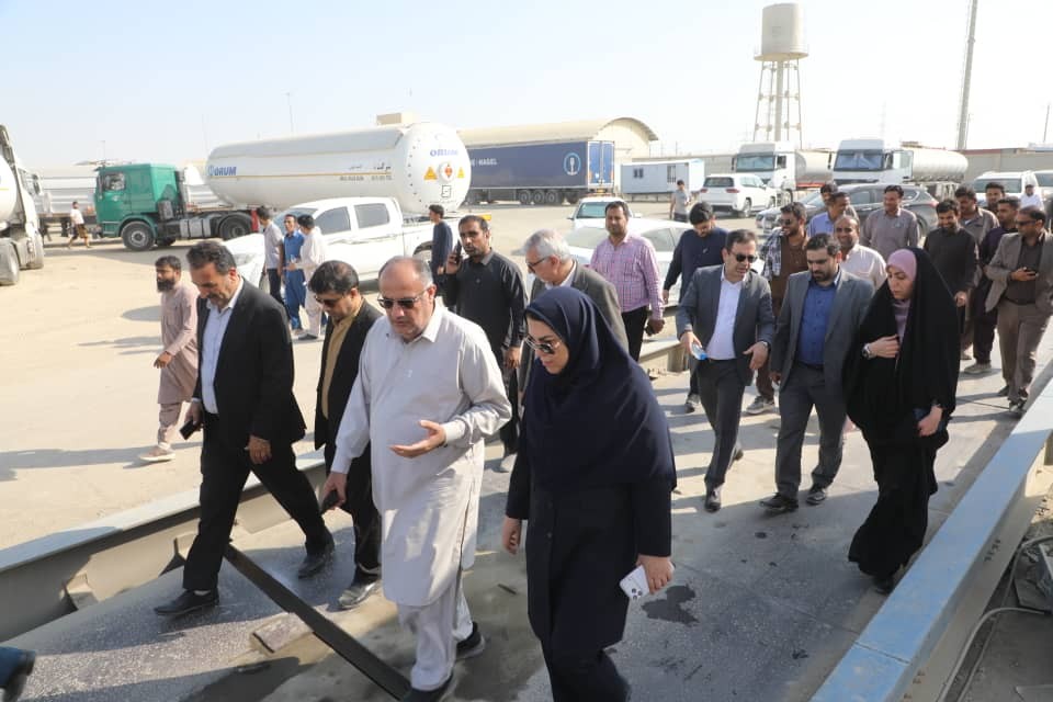 در مسیر توسعه دیپلماسی اقتصادی و تقویت همکاریهای بین دستگاهی، سفر هیأت عالیرتبه اقتصادی به چابهار